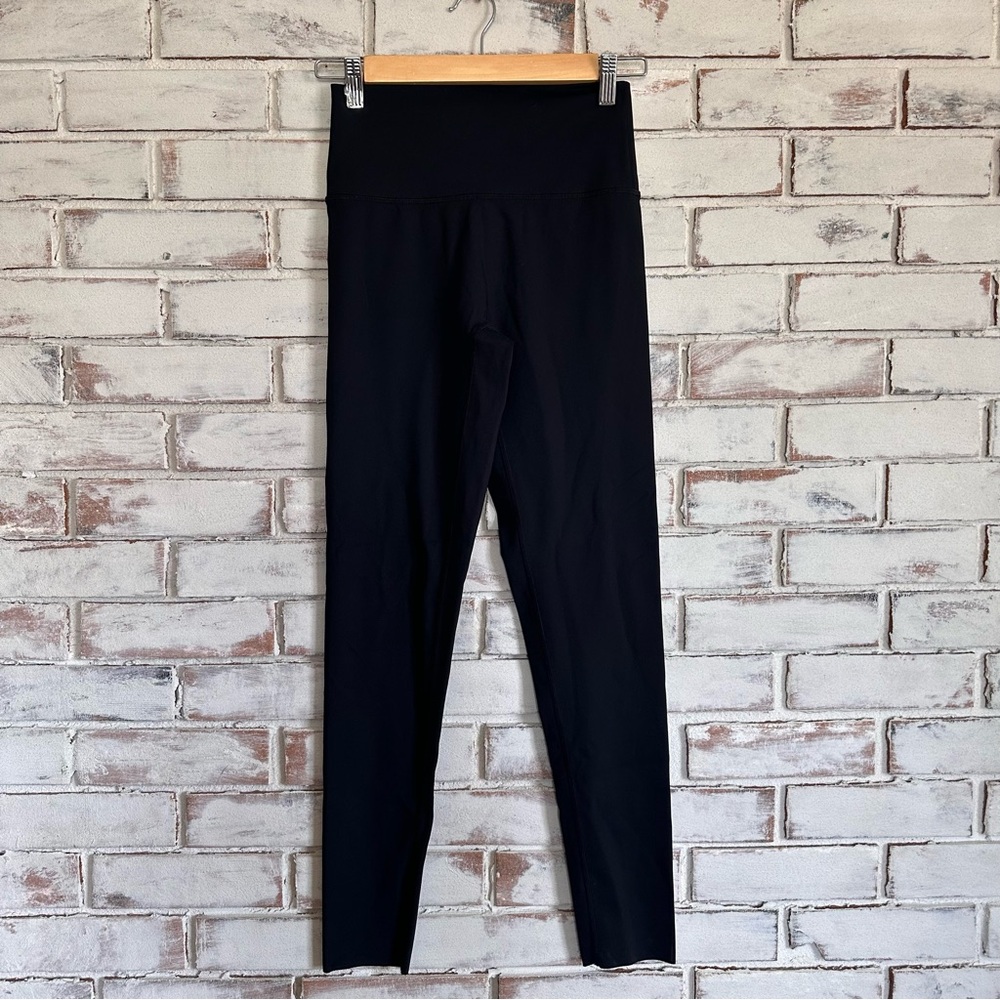 Offline by Aerie black goals leggings size medium long inseam